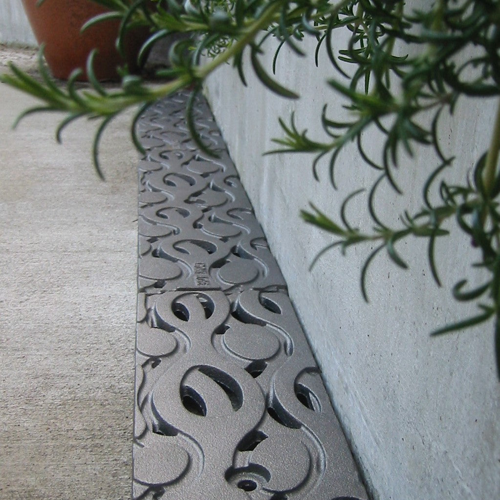 Janis Cast Iron Channel Drain Grate 498 x 125mm (20 x 5 Inch)