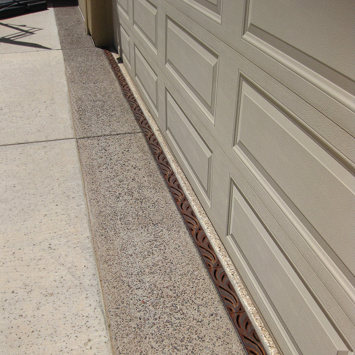 Minnione Cast Iron Channel Drain Grate 302 x 75mm (12 x 3 Inch)