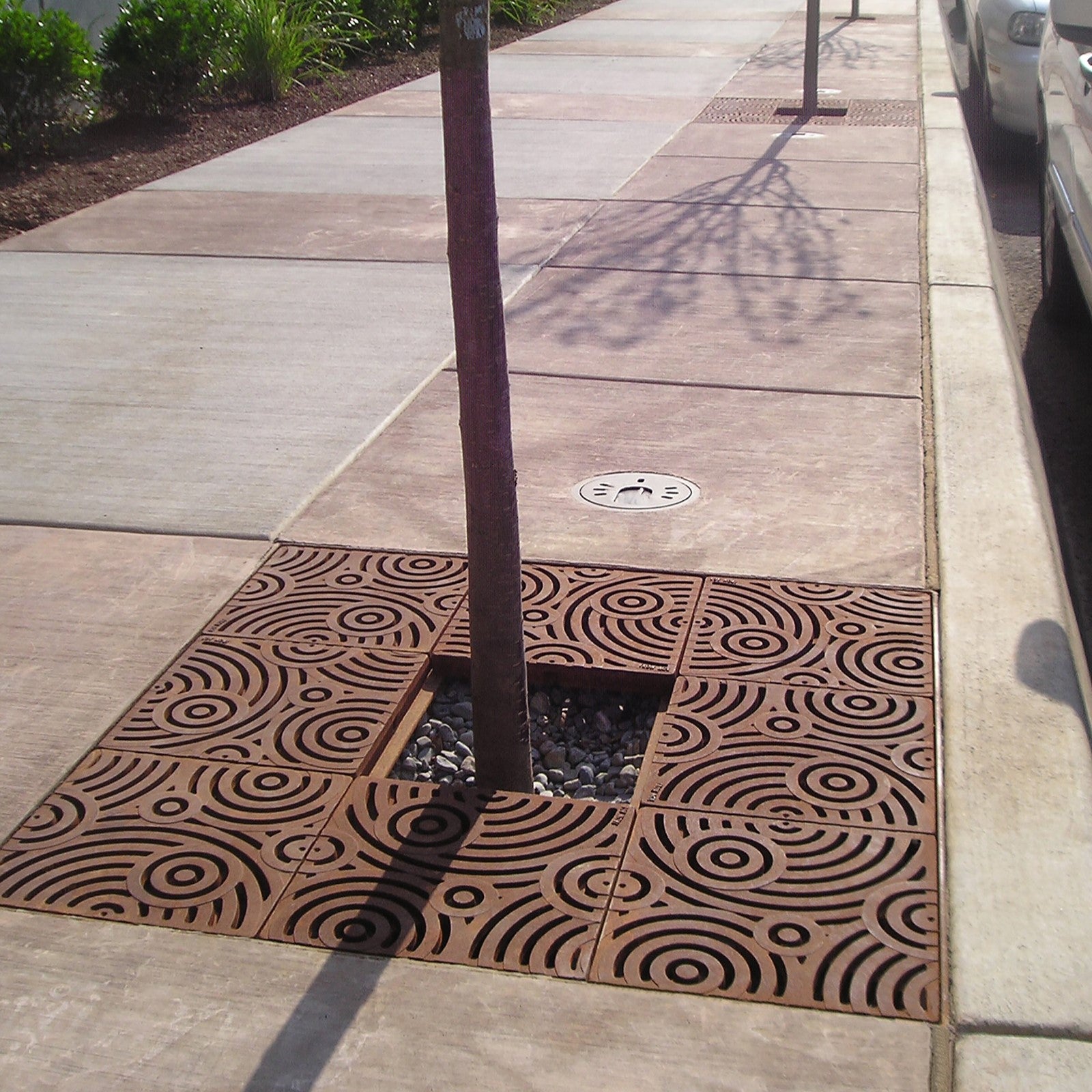 Oblio Cast Iron Square Gully Cover 297mm Heel Proof (12 Inch)