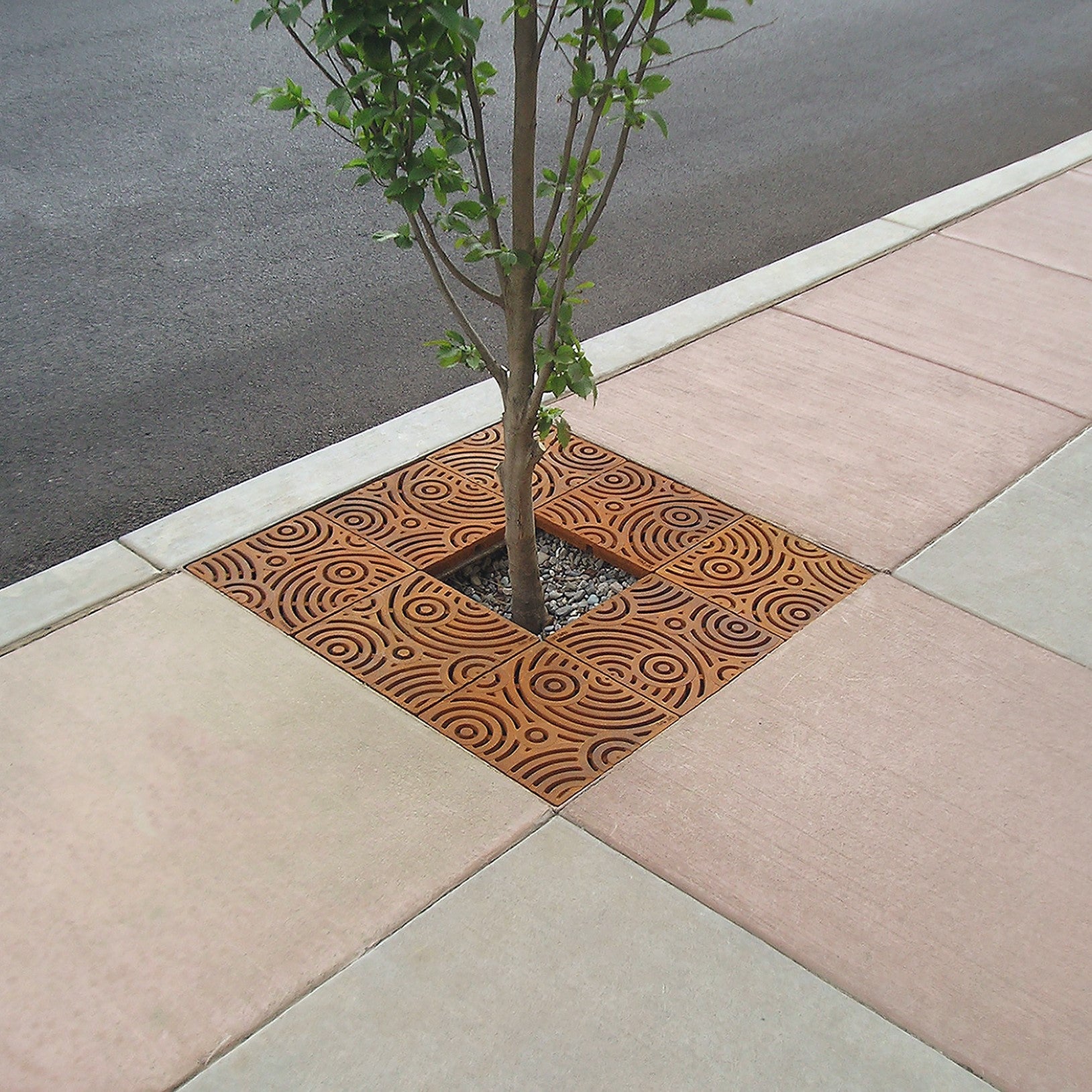 Oblio Cast Iron Square Gully Cover 297mm Heel Proof (12 Inch)