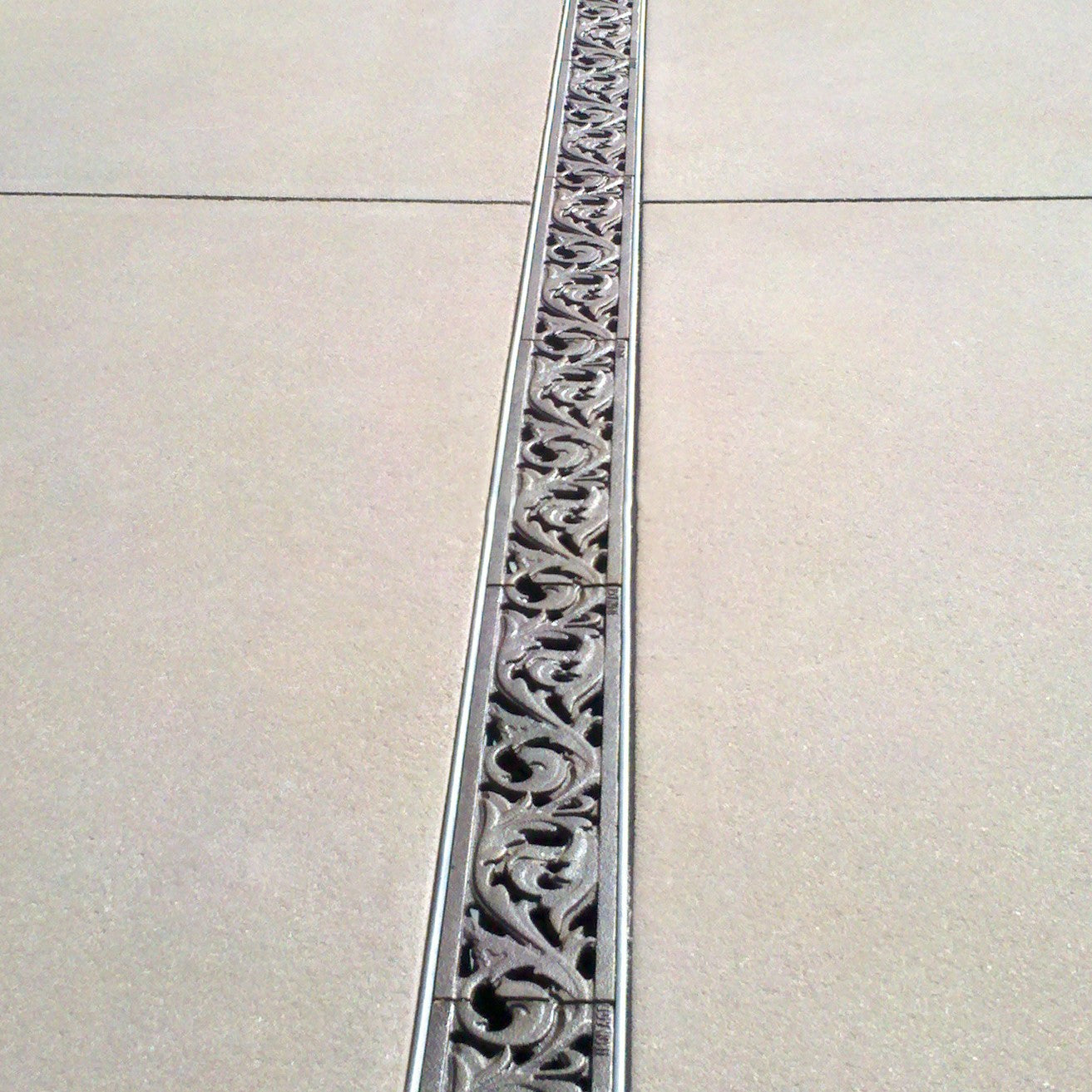 Acanthus Cast Iron Channel Drain Grate 305 x 75mm (12 x 3 Inch)