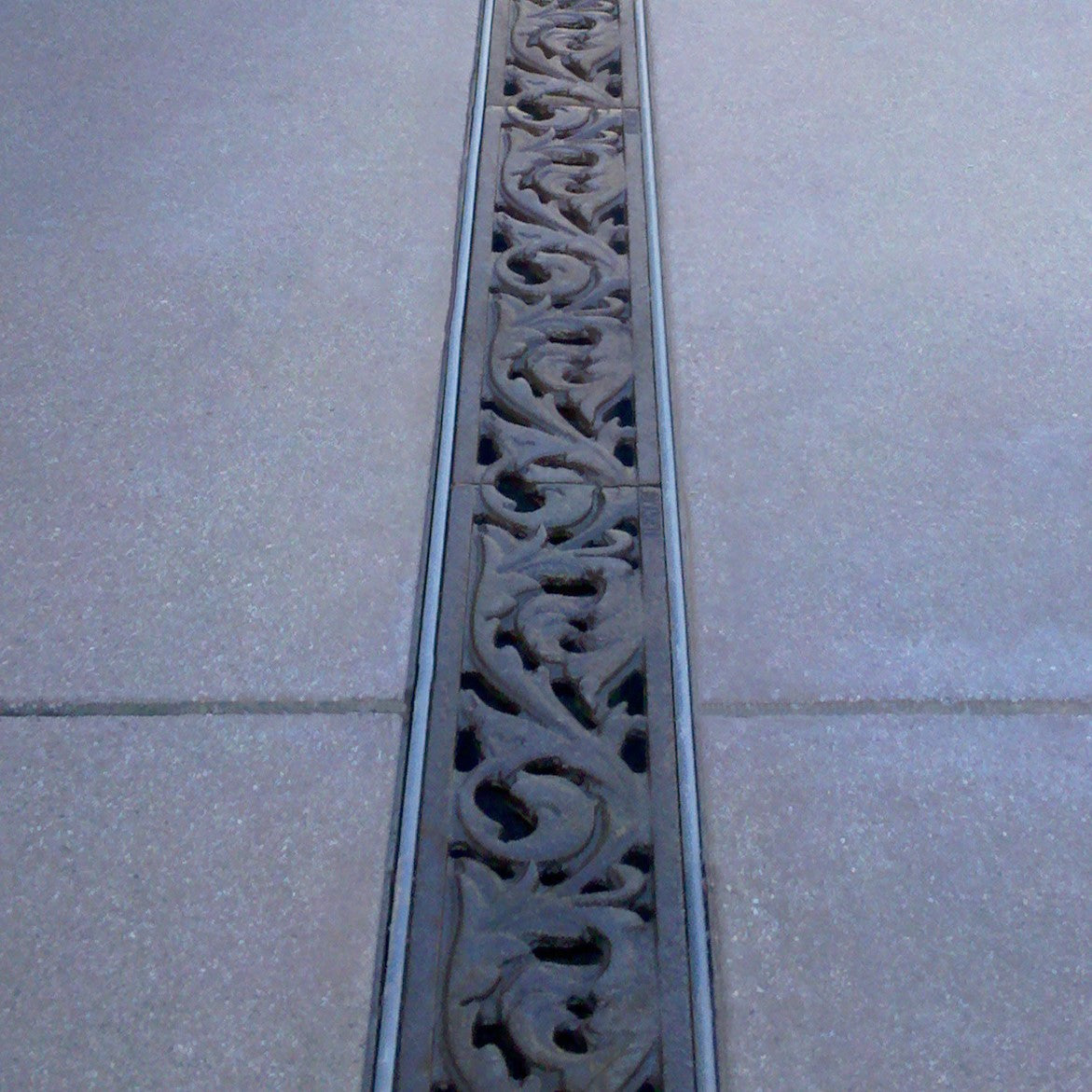 Acanthus Cast Iron Channel Drain Grate 305 x 75mm (12 x 3 Inch)