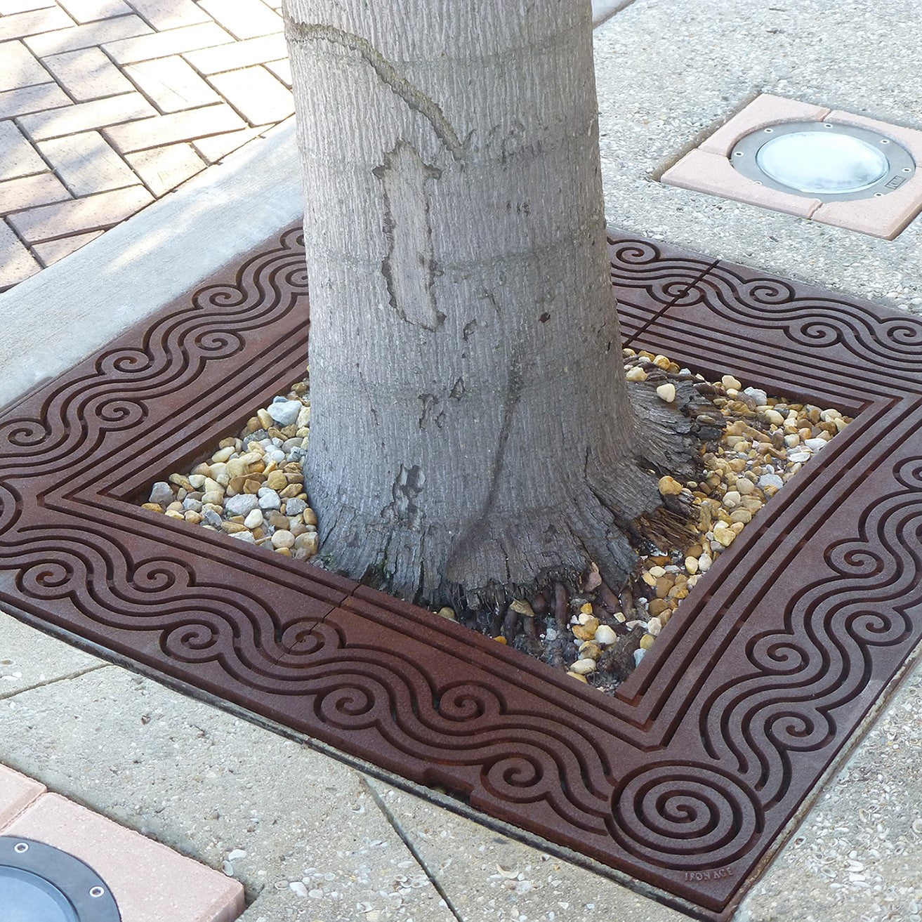 Argo Cast Iron Square Tree Grate 914mm Heel Proof (36 Inch)