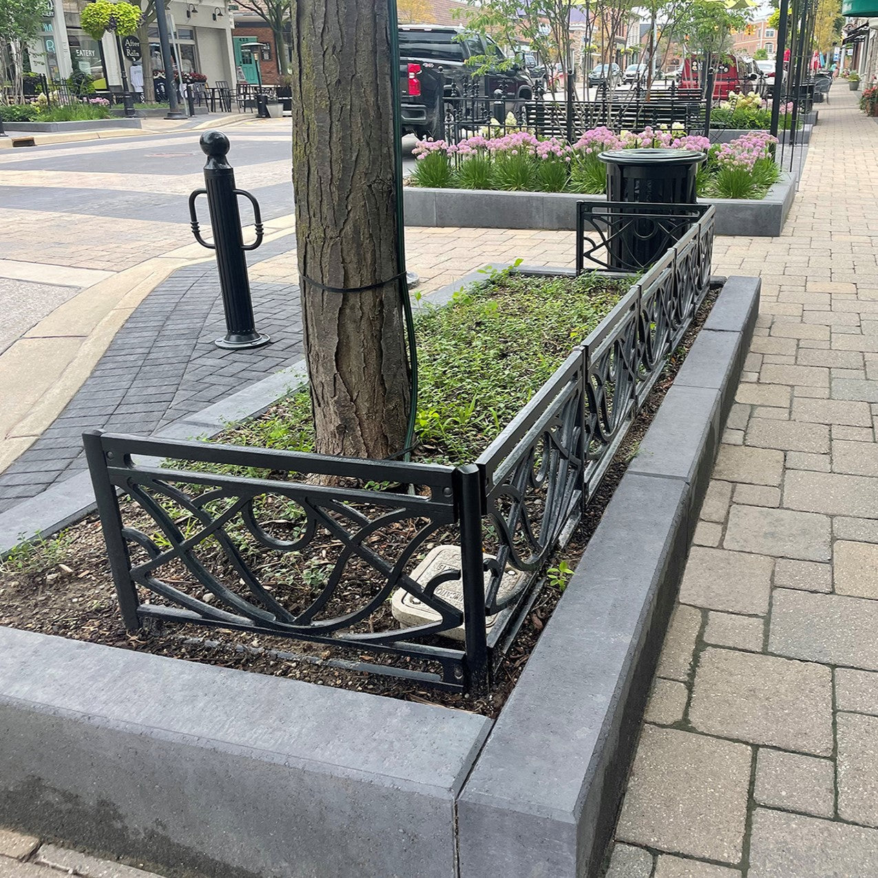 Belle Cast Ductile Iron Planter Fence 457mm (18 Inch)