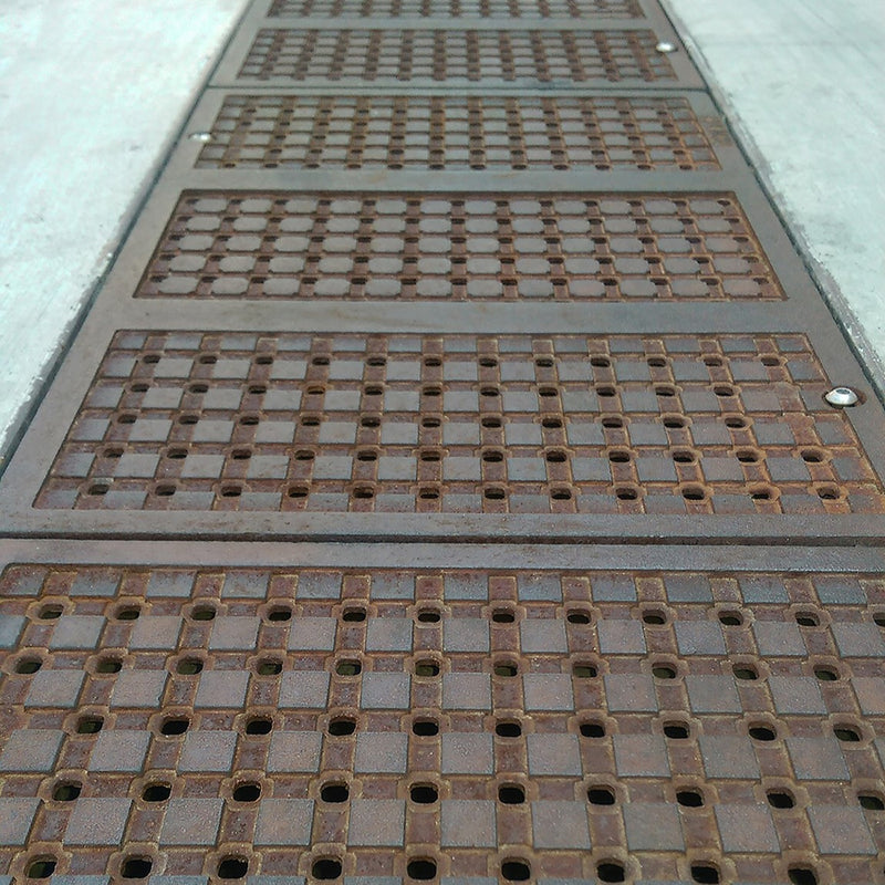 Explora Cast Iron Channel Drain Grate 454 x 302mm Heel Proof (18 x 12 Inch)
