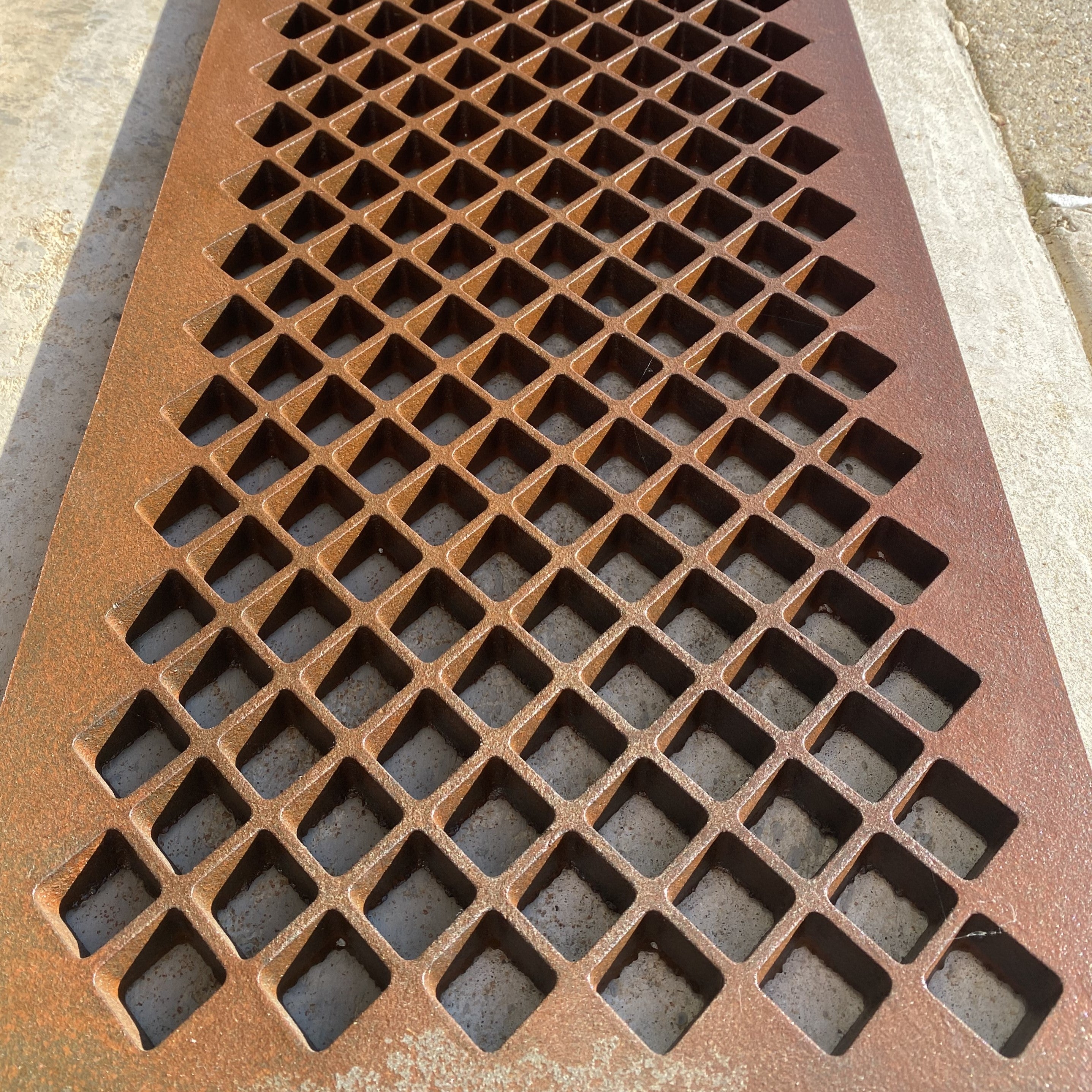 Harlequin Cast Iron Channel Drain Grate 900 x 314mm (35 x 12 Inch)