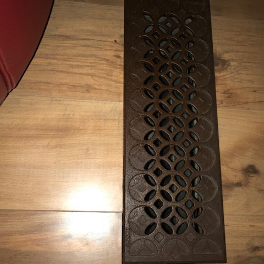 Interlaken Cast Iron Floor Register Grate 346 x 92mm (14 x 4 Inch)