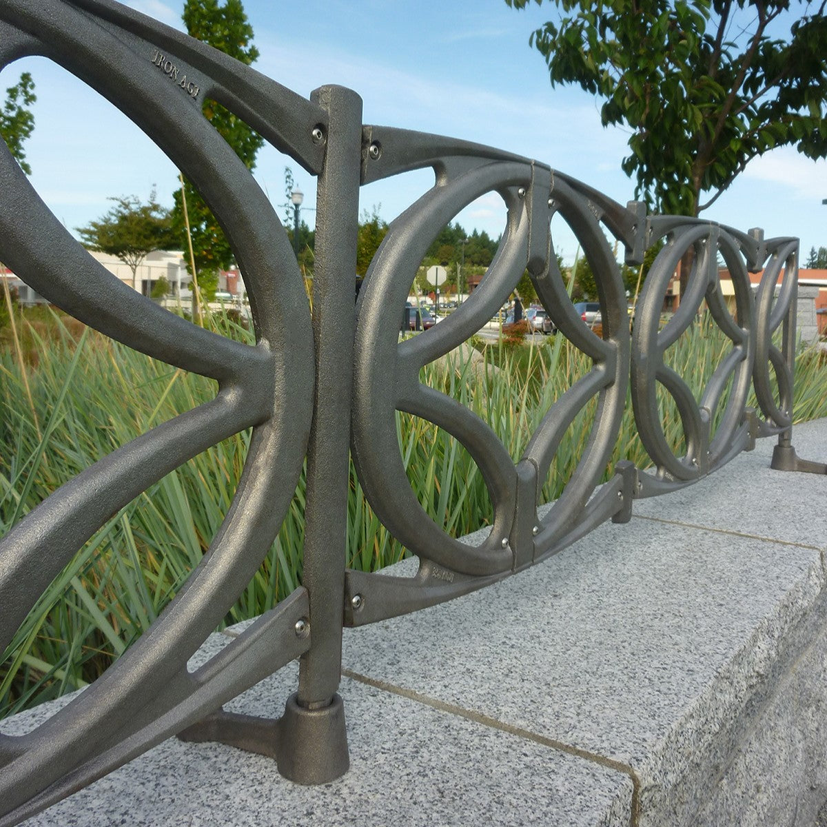 Interlaken Cast Ductile Iron Planter Fence 508mm (20 Inch)
