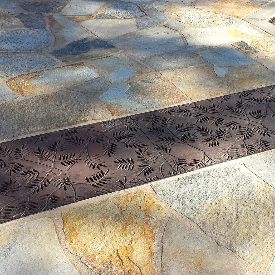 Locust Pedestrian Load Only Cast Iron Channel Drain Grate 1016 x 505mm Heel Proof (40 x 20 Inch)
