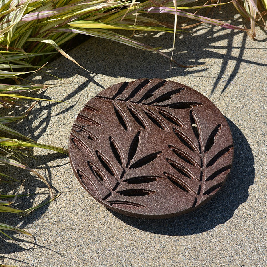 Locust Cast Iron Round Gully Cover 171mm Heel Proof (6 Inch)