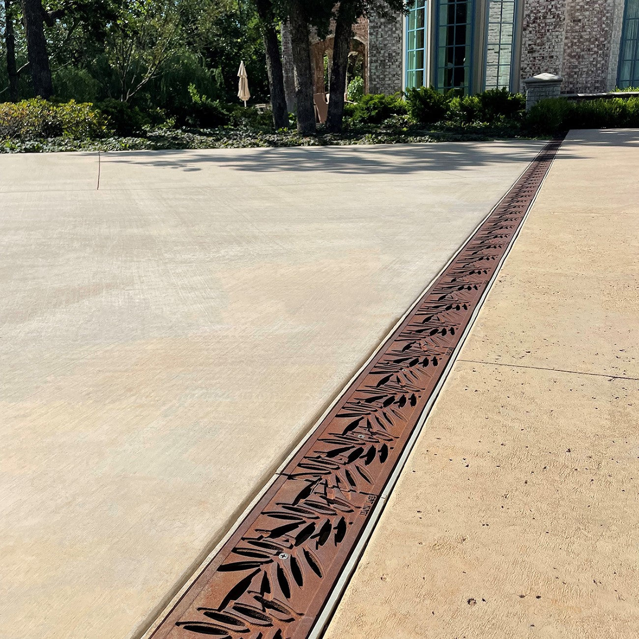 Locust Cast Iron Channel Drain Grate 608 x 149mm (24 x 6 Inch)
