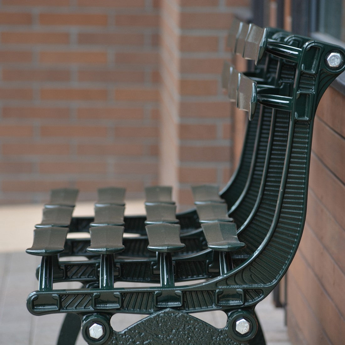 Mensch Cast Iron Bench Seating 1702mm (67 Inch)