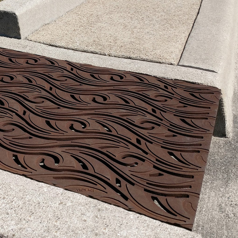 Minnione PEDESTRIAN LOAD ONLY Cast Iron Channel Drain Grate 914 x 660mm (36 x 26 Inch)