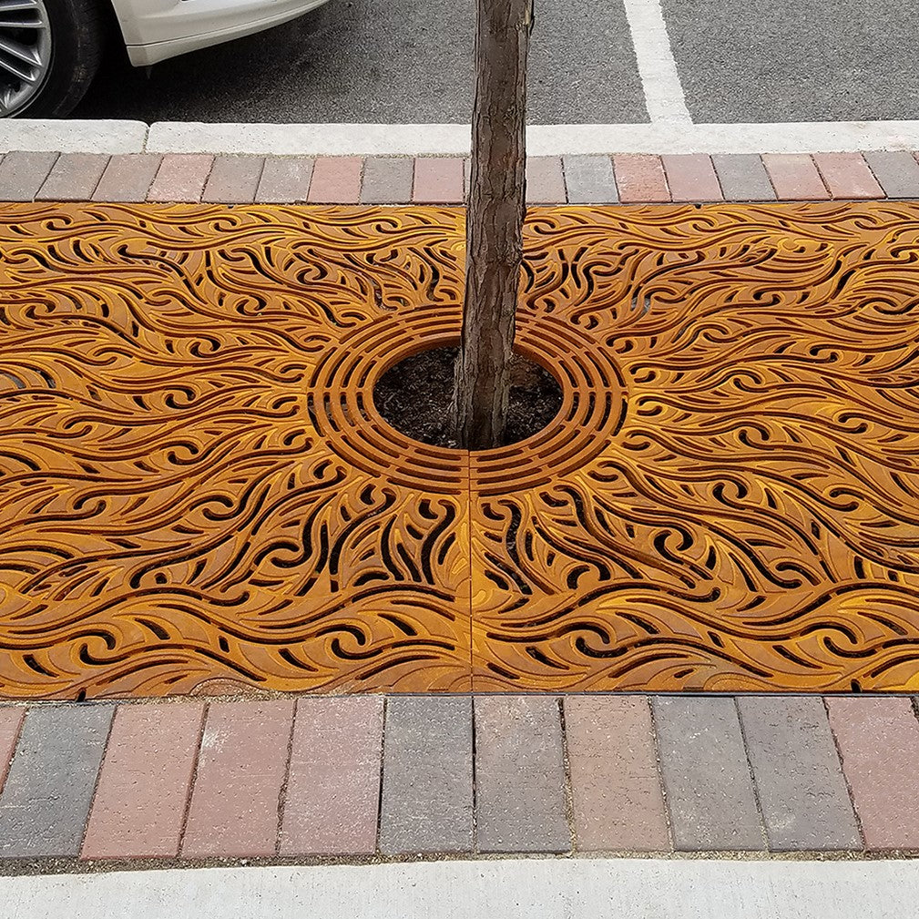 Minnione Cast Iron Tree Grate 1826 x 1216mm (72 x 48 Inch)