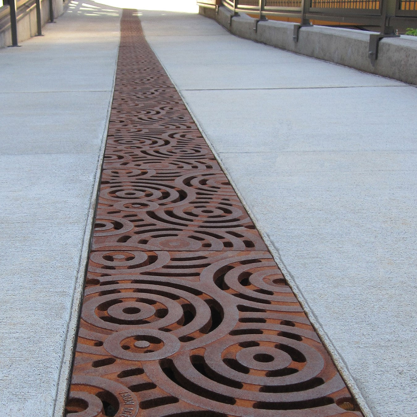 Oblio Cast Iron Channel Drain Grate 499 x 226mm (20 x 9 Inch)