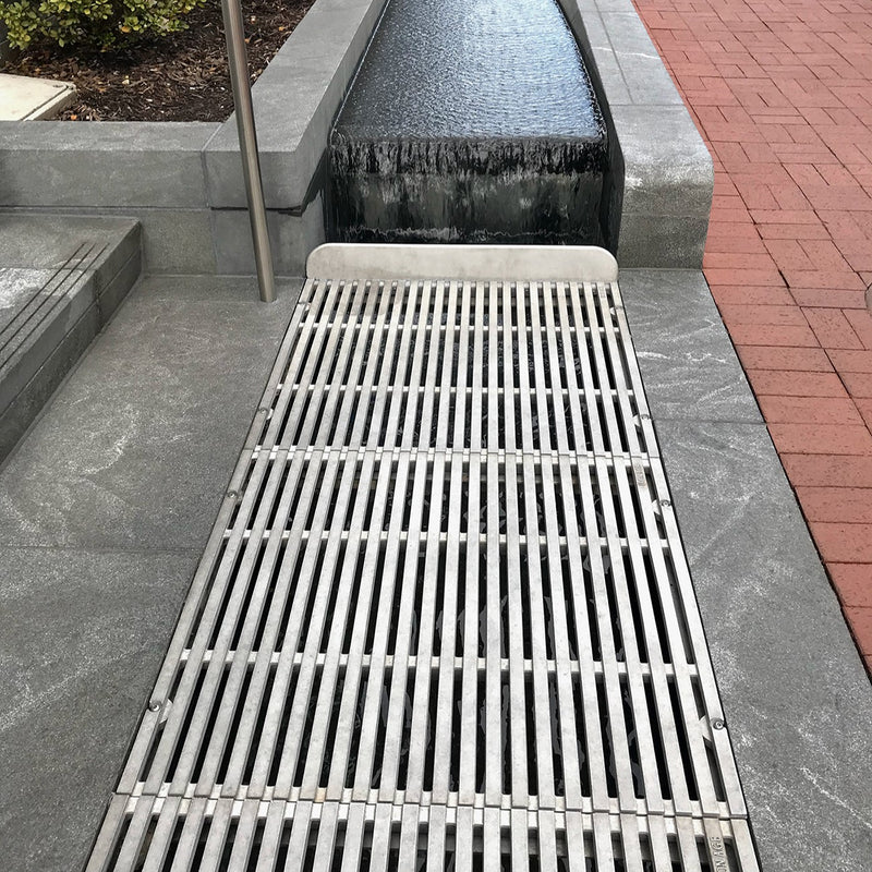 Que Cast Iron Channel Drain Grate 838 x 762mm (33 x 30 Inch)