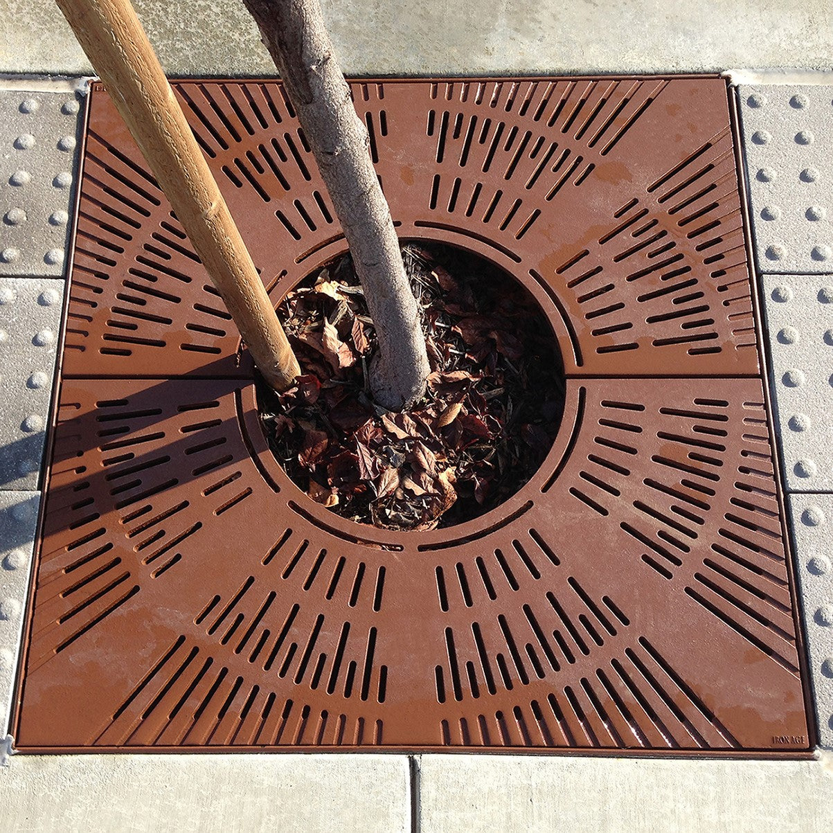 Sonoma Cast Iron Square Tree Grate 911mm (36 Inch)