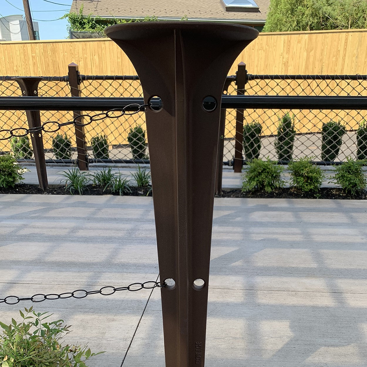 Grille de drainage en fonte d'acanthe 305 x 75 mm (12 x 3 pouces)