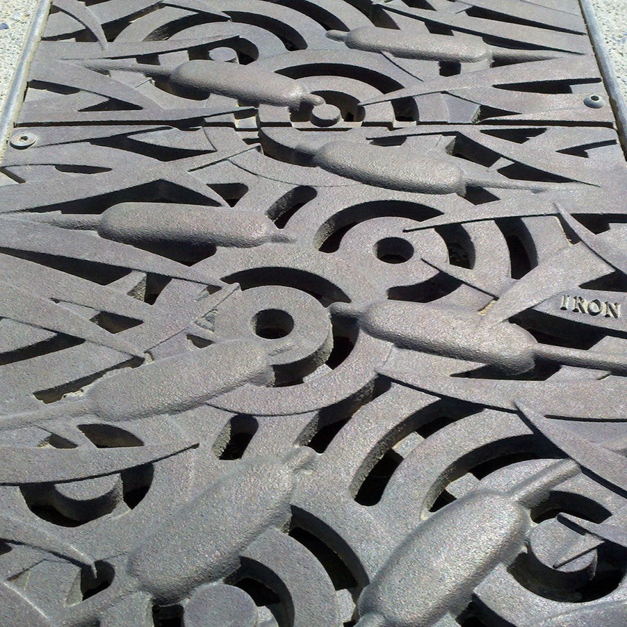 Tulie Cast Iron Channel Drain Grate 505 x 302mm (20 x 12 Inch)